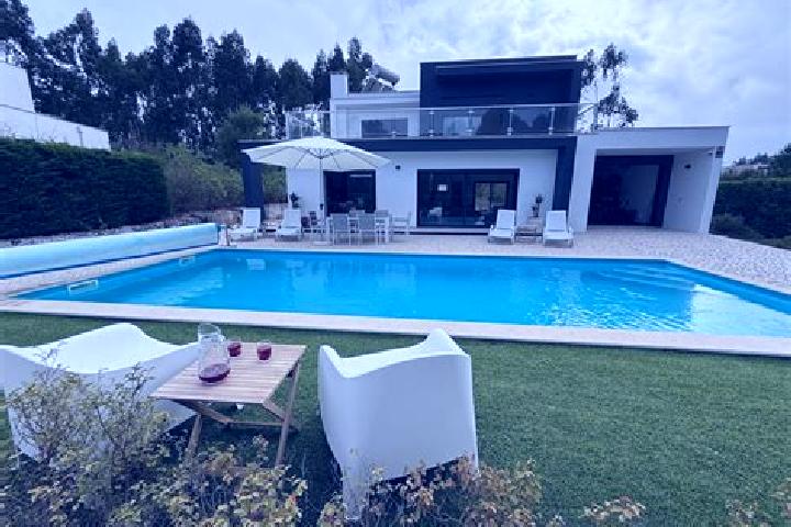 Harper, 37 — Escort in Nadadouro, Portugal