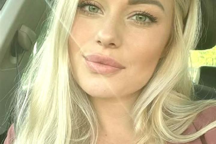 Harper, 38, a blonde hazel-eyed caucasian companion based in Oued Sly. Offering Massage, Overnight, A-Level. Available for incall and outcall, day and evenin...