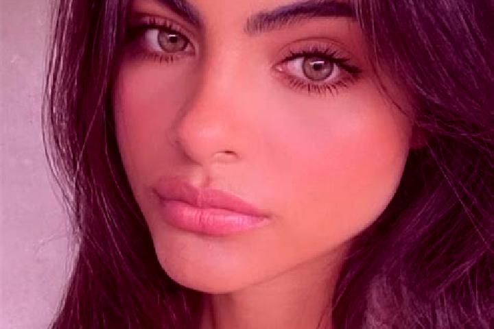 Harper, 38, a brunette green-eyed european companion based in Gorgast. Offering Massage, OWO, Domination, Erotic Massage. Available for incall and outcall, o...