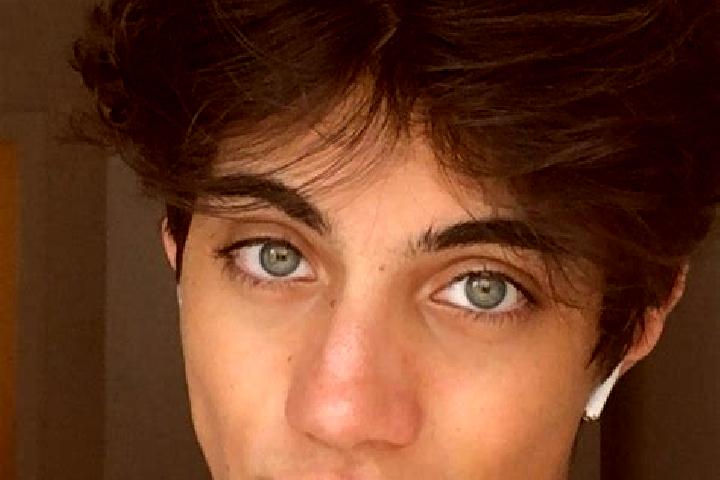 Harper, 38, a chestnut grey-eyed caucasian companion based in Baixio. Offering Couples, Tantra, Domination, Erotic Massage. Available for incall and outcall,...