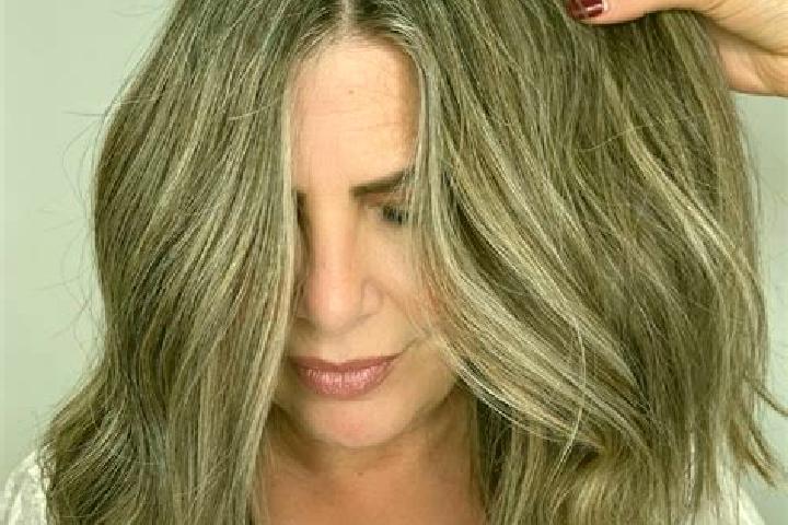 Harper, 38, a dark blonde grey-eyed asian companion based in Kuching. Offering BDSM, Fetish, GFE. Available for incall and outcall, overnight bookings availa...