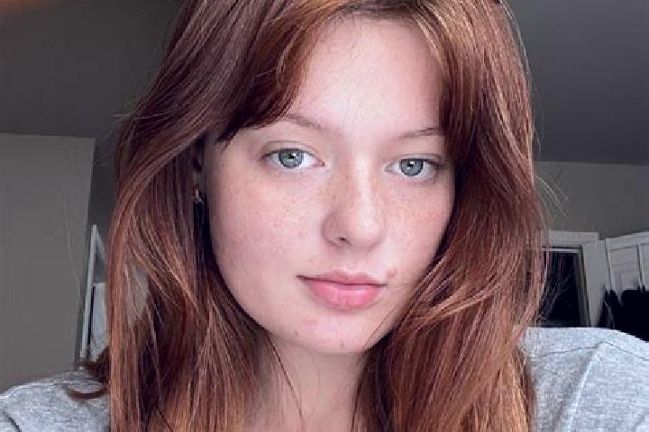 Harper, 38, a red hazel-eyed european companion based in Qareh Khezer. Offering BDSM, Roleplay, Dinner Date, Erotic Massage. Available for incall and outcall...
