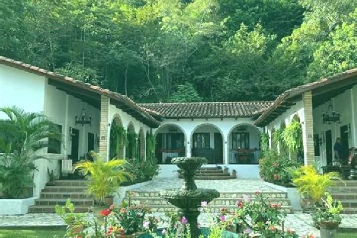 Harper, 38 — Escort in El Rancho, Honduras