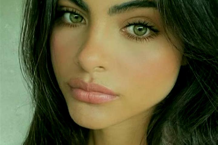 Harper, 39, a brunette green-eyed indian companion based in Modave. Offering Party Girl, GFE, A-Level, Prostate Massage. Available for incall and outcall, ov...