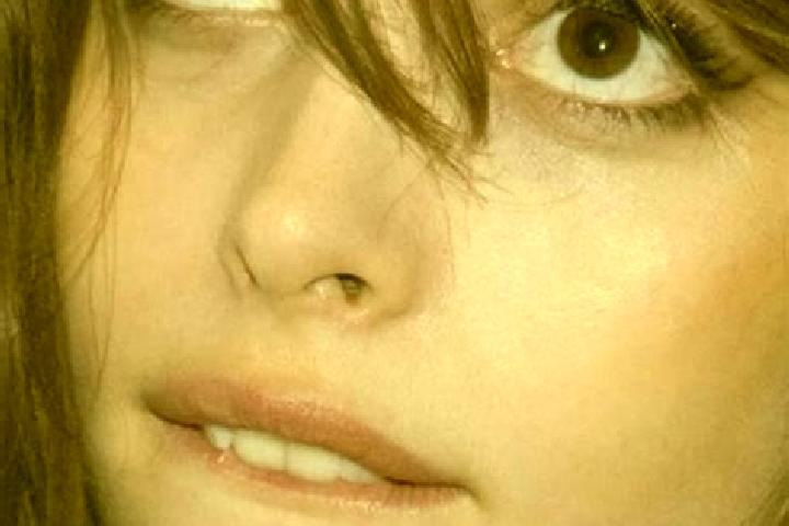 Harper, 39, a chestnut dark-eyed indian companion based in Tlutup. Offering Massage, OWO, GFE, Deep French Kissing, Prostate Massage. Available for incall an...