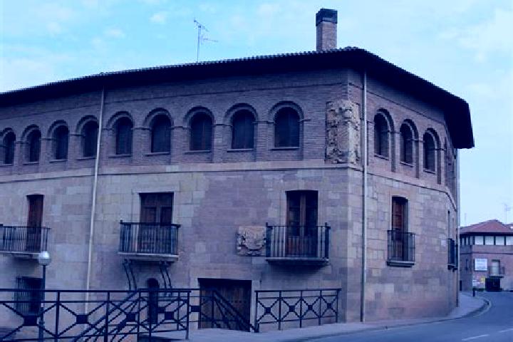 Harper, 39 — Escort in Torrecilla sobre Alesanco, Spain