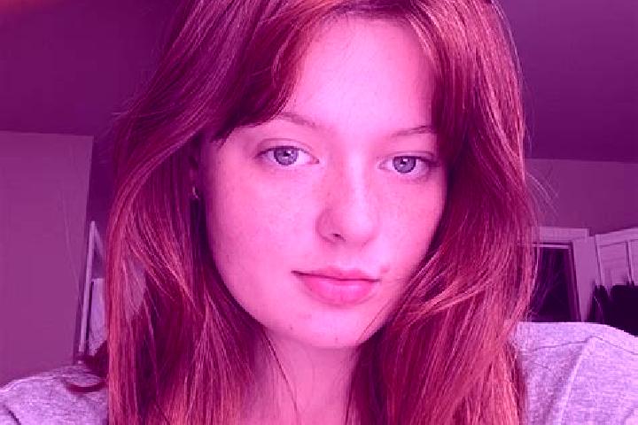 Hazel, 20, a auburn brown-eyed mediterranean companion based in Vandiver. Offering Couples, Deep French Kissing, Girlfriend Experience, Duos. Available for i...