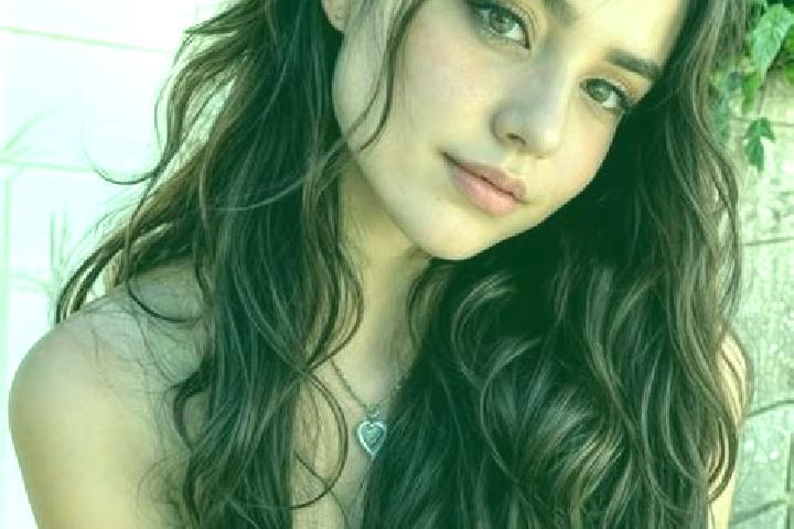 Hazel, 20, a auburn hazel-eyed caribbean companion based in Pannocchia. Offering Prostate Massage, Girlfriend Experience, Fetish, BDSM. Available for incall ...