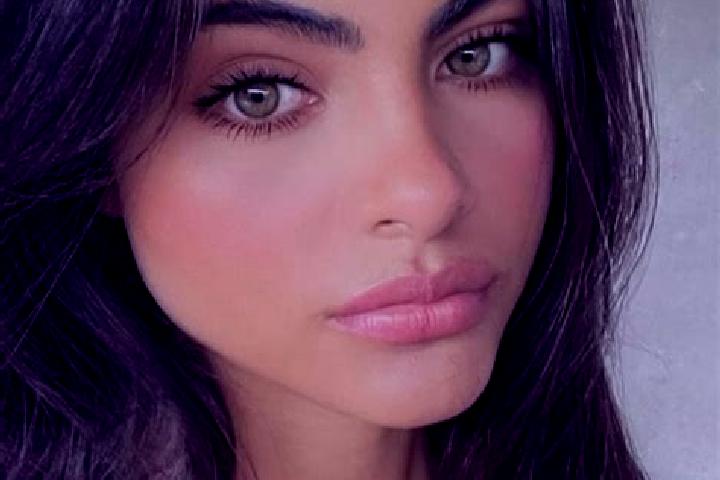 Hazel, 20, a brunette green-eyed slavic companion based in Walhorn. Offering Couples, Roleplay, Domination, GFE. Available for incall and outcall, overnight ...