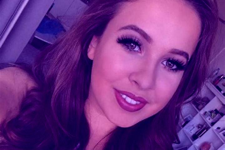 Hazel, 20, a dark blonde amber-eyed slavic companion based in Cobram. Offering Prostate Massage, GFE, Deep French Kissing. Available for incall and outcall, ...