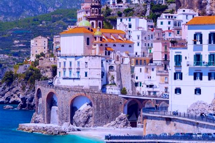 Hazel, 20 — Escort in Fontanafredda, Italy