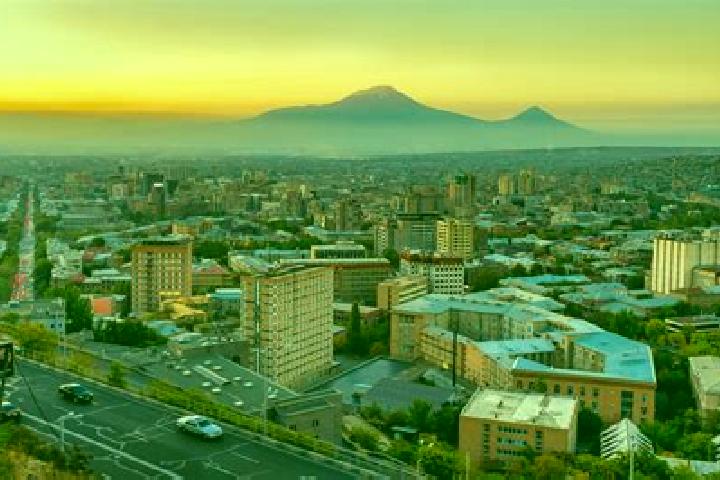 Hazel, 20 — Escort in Harzhis, Armenia