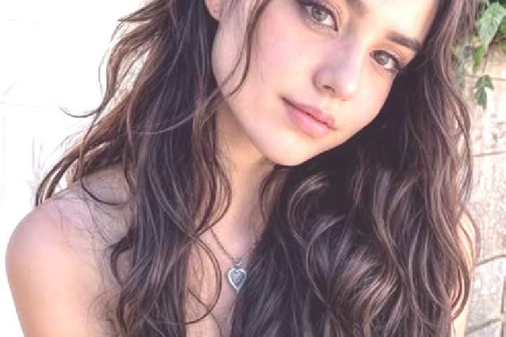 Hazel, 21, a auburn amber-eyed middle eastern companion based in Yerrabalem. Offering Striptease, GFE, Couples. Available for incall and outcall, overnight b...