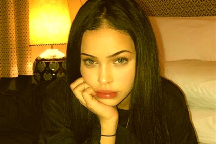 Hazel, 21, a black grey-eyed indian companion based in Berrahal. Offering 69, Fetish, CIM, A-Level. Available for incall and outcall, day and evening dates.