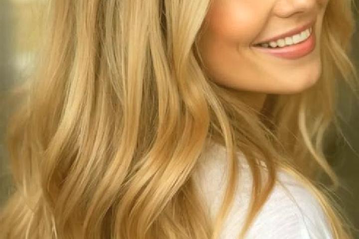 Hazel, 21, a blonde hazel-eyed mixed companion based in Sesto Campano. Offering CIM, Striptease, Overnight, Couples, Duos. Available for incall and outcall, ...