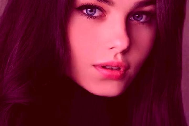 Hazel, 21, a brunette dark-eyed caucasian companion based in Reesdorf. Offering Girlfriend Experience, Dinner Date, Travel Companion, Roleplay. Available for...
