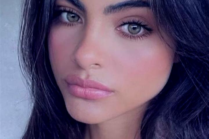 Hazel, 21, a brunette green-eyed latina companion based in Basey. Offering Travel Companion, Massage, GFE. Available for incall and outcall, day and evening ...