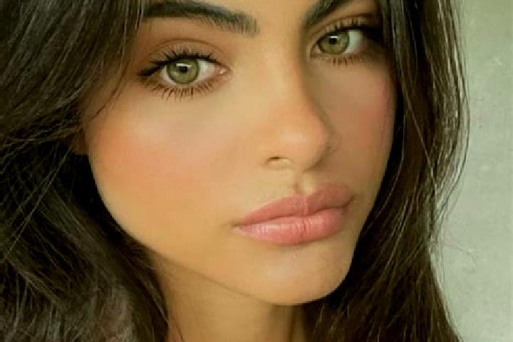 Hazel, 21, a brunette green-eyed latina companion based in Kasson. Offering A-Level, Erotic Massage. Available for incall and outcall, overnight bookings ava...