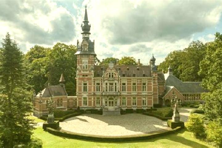 Hazel, 21 — Escort in Banholt, Netherlands