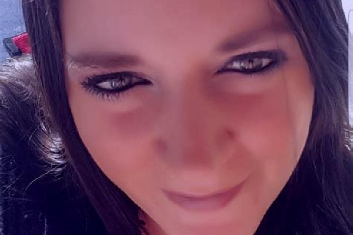 Hazel, 21 — Escort in Caledon, Canada