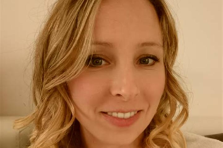 Hazel, 21 — Escort in Crehange, France