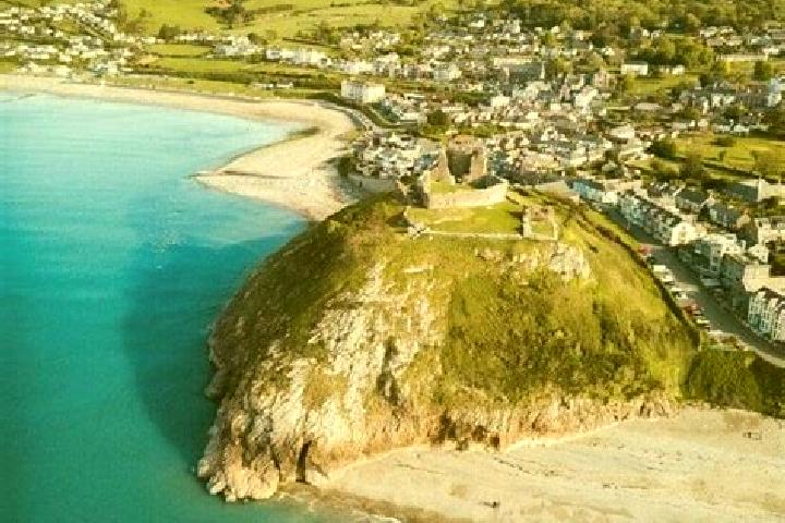 Hazel, 21 — Escort in Criccieth, United Kingdom