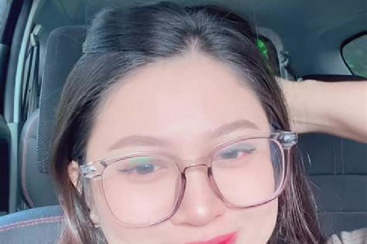 Hazel, 21 — Escort in Sebedo, Indonesia