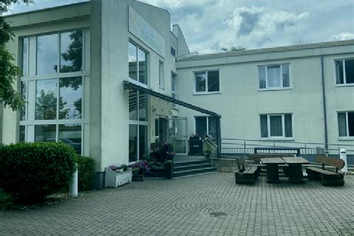 Hazel, 21 — Escort in Wolferode, Germany