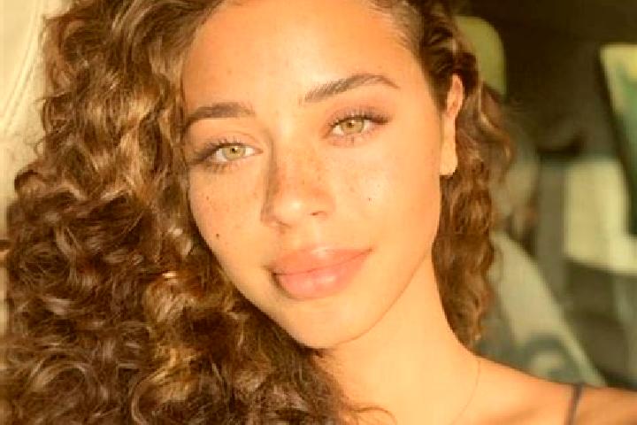 Hazel, 22, a black hazel-eyed latina companion based in Nevatim. Offering Massage, Couples, Fetish, Dinner Date, CIM. Available for incall and outcall, day a...