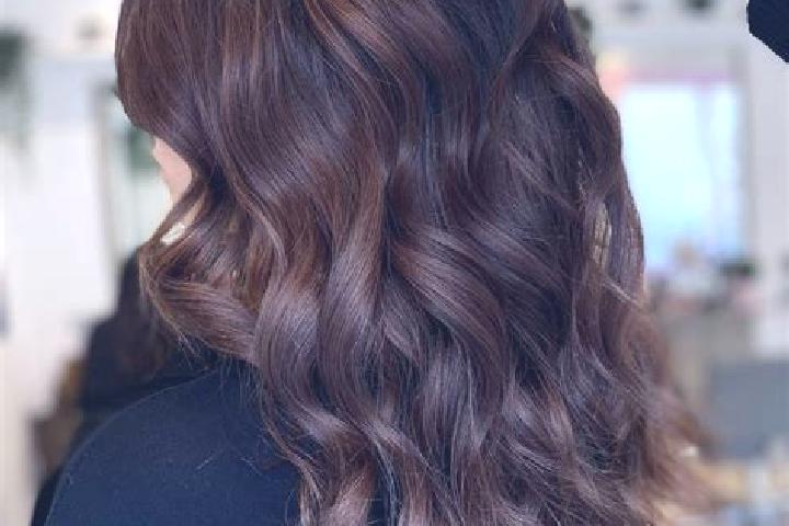 Hazel, 22, a chestnut brown-eyed mediterranean companion based in Stretton. Offering Travel Companion, Party Girl, Dinner Date. Available for incall and outc...
