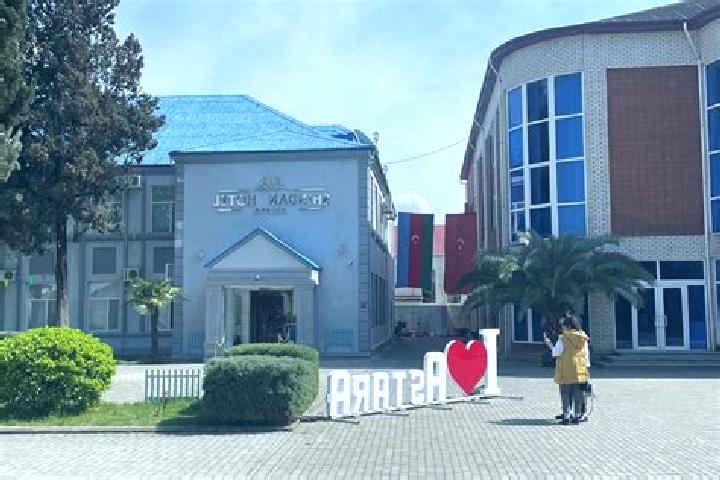 Hazel, 22 — Escort in Astara, Azerbaijan