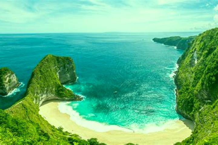 Hazel, 22 — Escort in Babakankadu, Indonesia