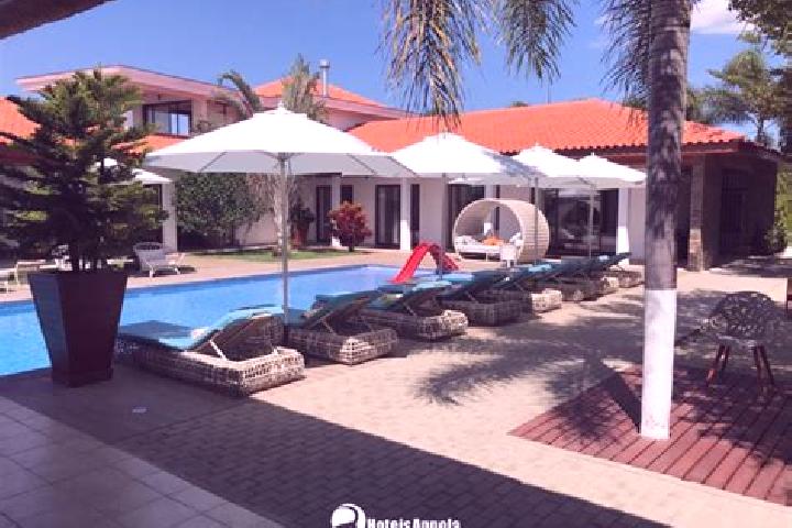 Hazel, 22 — Escort in Bengo, Angola
