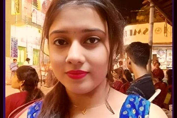 Hazel, 22 — Escort in Fatehpur Chaurasi, India