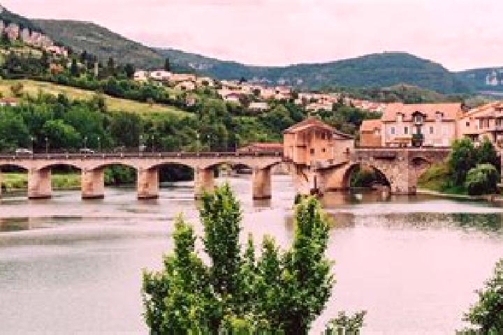 Hazel, 22 — Escort in Millau, France