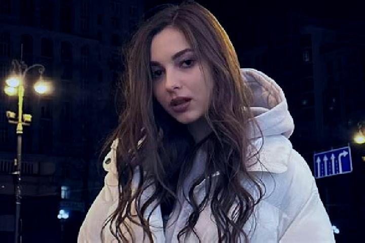 Hazel, 22 — Escort in Novoborysivka, Ukraine