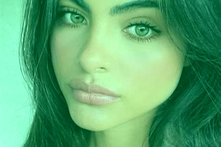 Hazel, 23, a chestnut dark-eyed european companion based in West Nyack. Offering CIM, OWO. Available for incall and outcall, day and evening dates.