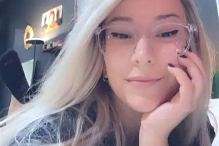 Hazel, 23, a platinum blonde dark-eyed european companion based in Ain Arnat. Offering Prostate Massage, Massage, Overnight, Tantra, Duos. Available for inca...