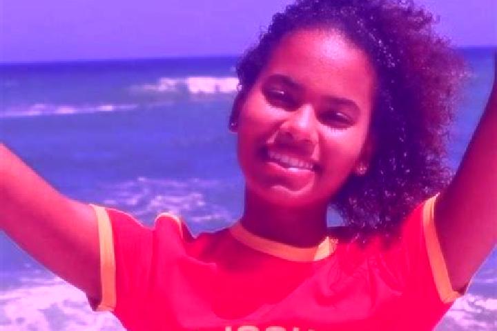 Hazel, 23 — Escort in Quindeje, Angola
