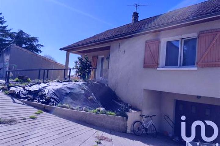 Hazel, 23 — Escort in Ruelle-sur-Touvre, France