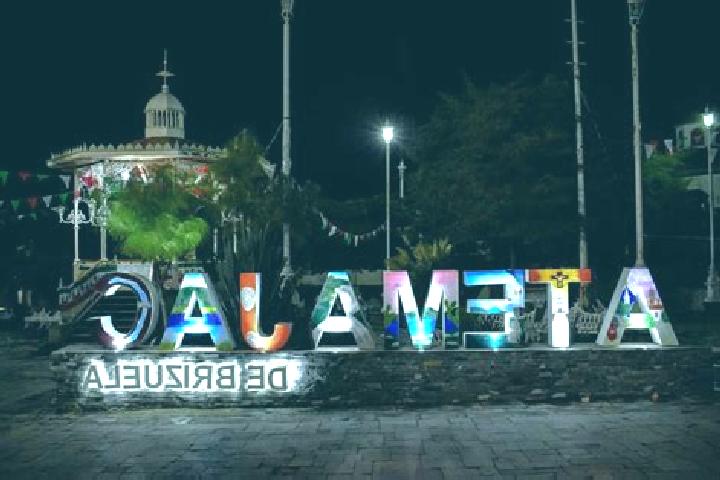 Hazel, 24 — Escort in Atemajac de Brizuela, Mexico
