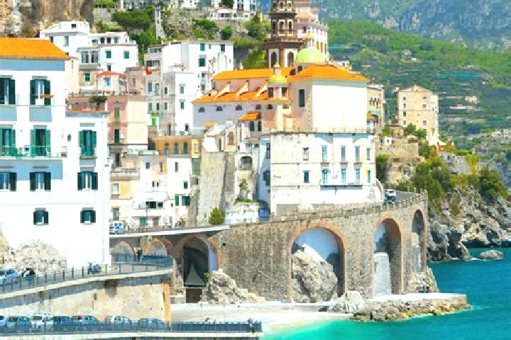 Hazel, 24 — Escort in Chiesa Nuova, Italy