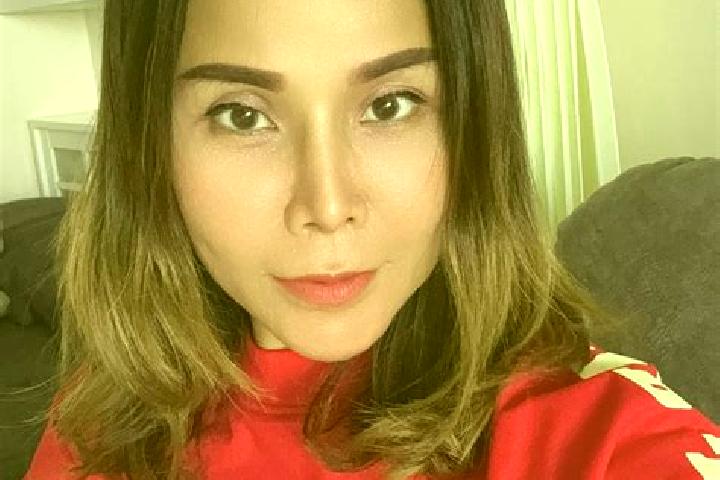 Hazel, 24 — Escort in Sai Noi, Thailand