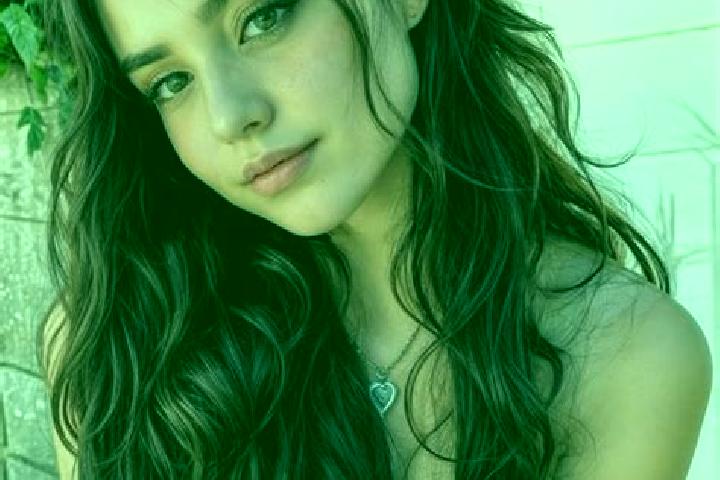 Hazel, 25, a black hazel-eyed middle eastern companion based in Teluk Kuantan. Offering Domination, GFE, Prostate Massage. Available for incall and outcall, ...