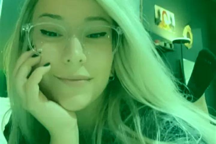 Hazel, 25, a blonde amber-eyed indian companion based in Buzaky. Offering Travel Companion, BDSM, Dinner Date. Available for incall and outcall, day and even...