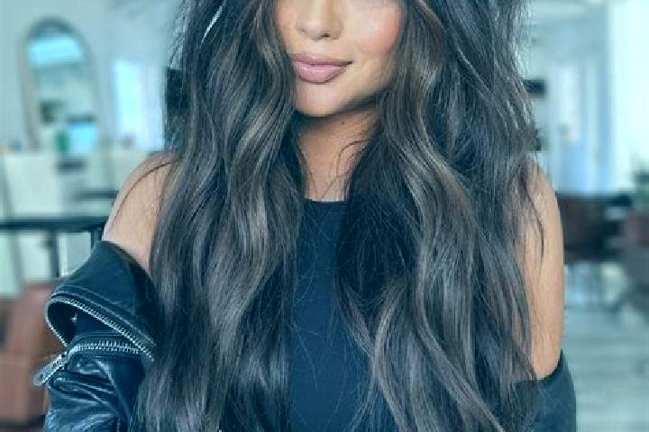 Hazel, 25, a blonde amber-eyed mixed companion based in Oketo. Offering Fetish, Travel Companion, Dinner Date, Couples, Roleplay. Available for incall and ou...