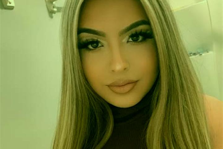 Hazel, 25, a blonde dark-eyed latina companion based in Traun. Offering Striptease, Overnight, Domination. Available for incall and outcall, day and evening ...