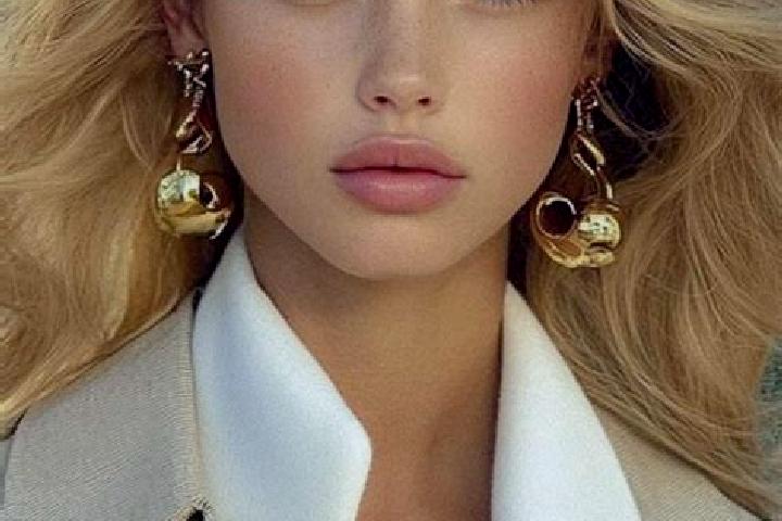 Hazel, 25, a blonde grey-eyed indian companion based in Aris. Offering 69, Roleplay. Available for incall and outcall, overnight bookings available.