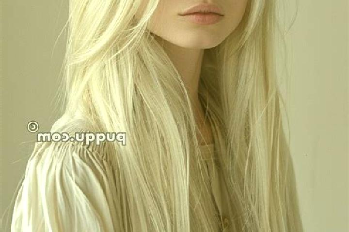 Hazel, 25, a platinum blonde blue-eyed asian companion based in Sambong. Offering Striptease, BDSM, Fetish, Domination. Available for incall and outcall, ove...