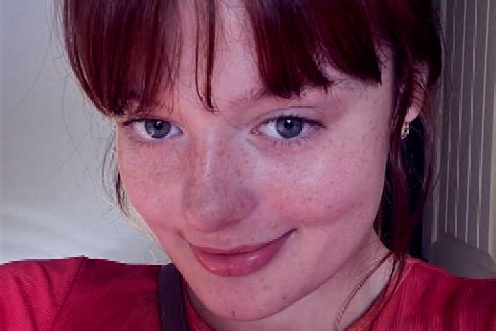 Hazel, 25, a red brown-eyed european companion based in Viry-Noureuil. Offering BDSM, Tantra, CIM, Party Girl. Available for incall and outcall, overnight bo...